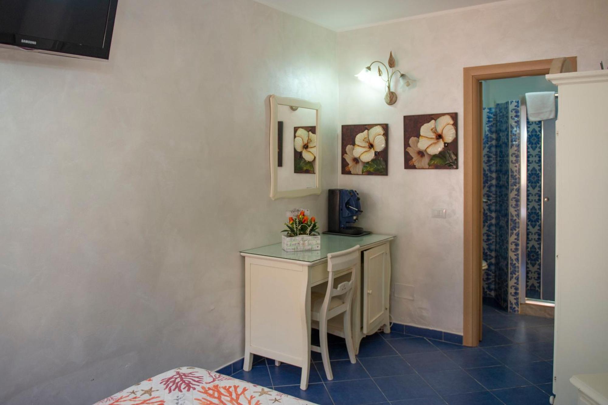 B&B Appartamenti L'Anfora Sperlonga Eksteriør bilde